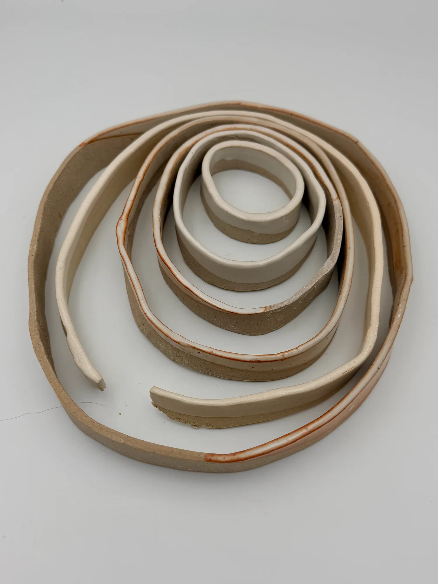 Concentric Strata 6 White